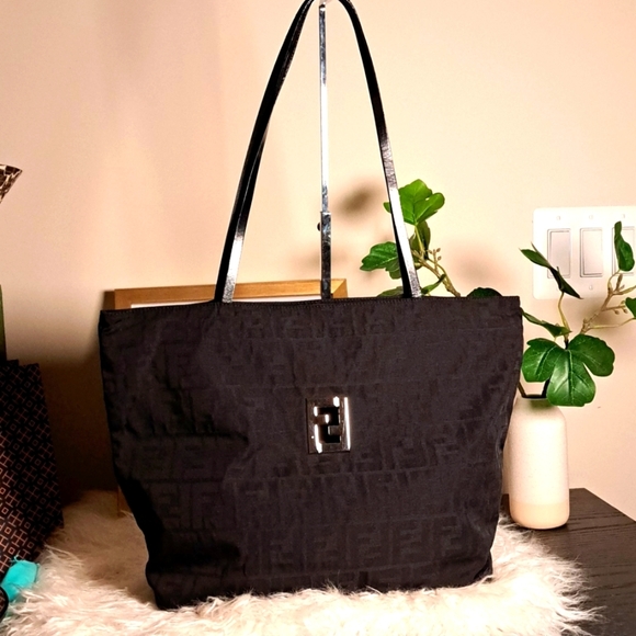 Fendi Monogram Zucca Shopper Tote  EUC - Picture 1 of 15